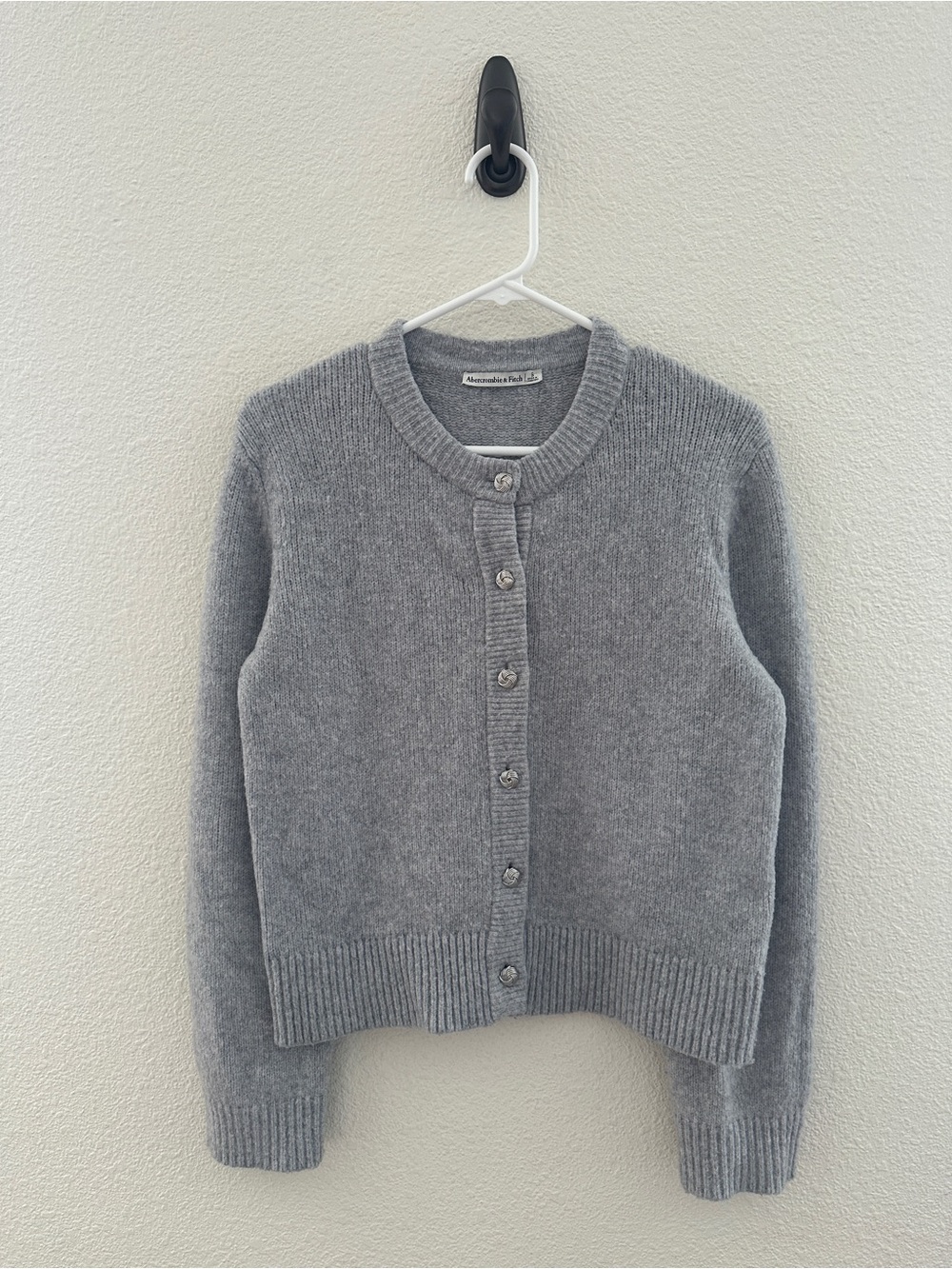 Abercrombie & Fitch Cardigan Sweater Grey Ribbed Knit Preppy Cozy Minimalist S